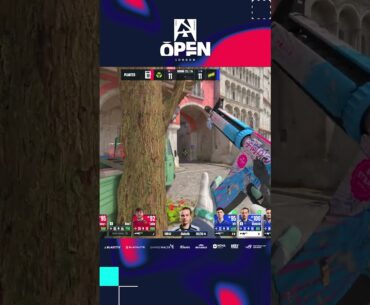 How the final two rounds of that @M80gg vs @NAVICounterStrike game went down 🔍👀