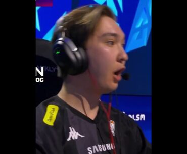 "someone check him pc" #zywoo  #cs2  #cs2clips #counterstrike2