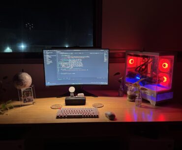Trying the whole “one monitor” thing for a while
