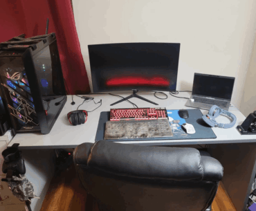 How do you guys deal with 2 PCs on one desk?