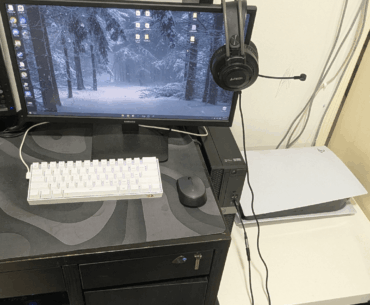 My very own shitty battle station