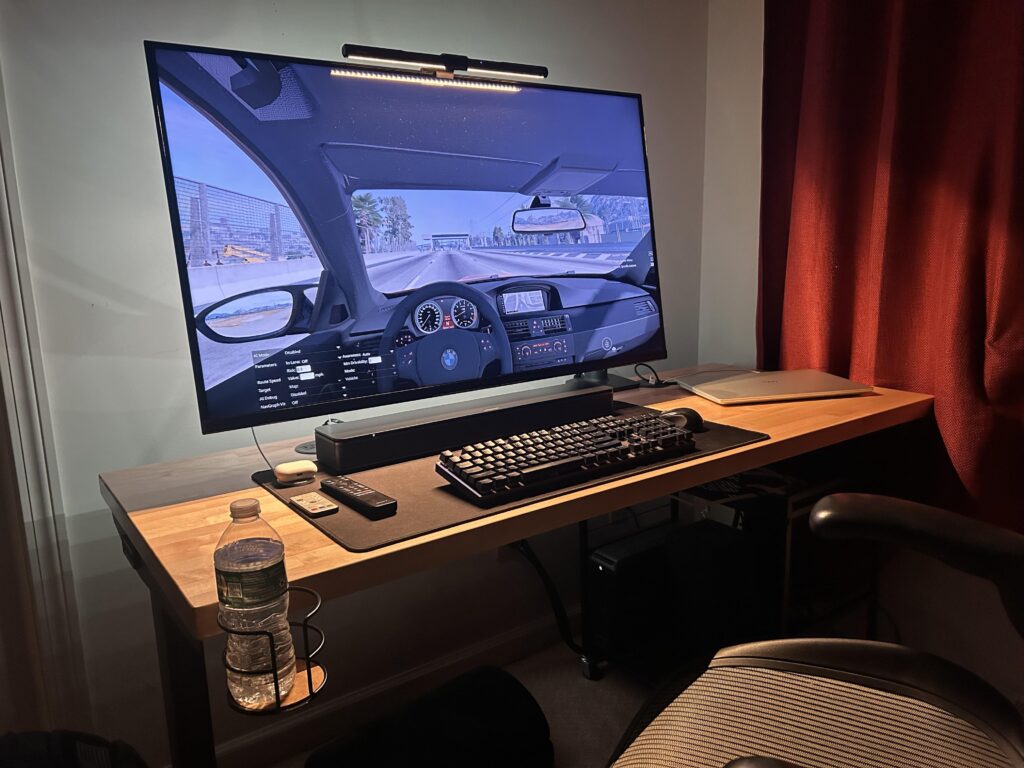 Uplift v2 x Ergotron HX x Sony Bravia 43