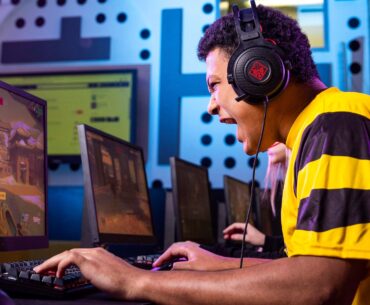 'The game is ass on anything else but a 9800X3D': Esports players are complaining about using Intel CPUs at sponsored tournaments rather than AMD X3D chips, with multiple claims of crashing and significantly worse performance