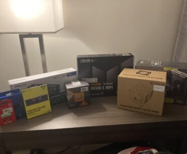 After 2 years of saving as a Colombian 17 yo I’m finally able to build my first PC
