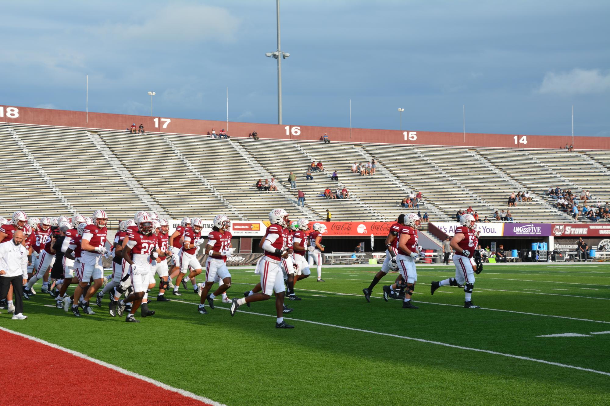 UMass to play first of two buy games against Iowa – Massachusetts Daily Collegian UMass to play first of two buy games against Iowa – Massachusetts Daily Collegian