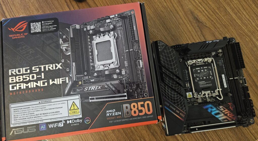 Someone did the ol' switcheroo on Newegg. Ordered open box B850, got a B760