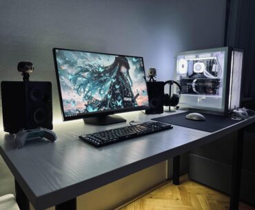 My setup: Night Edition Part 2 (some new stuff from the last time)