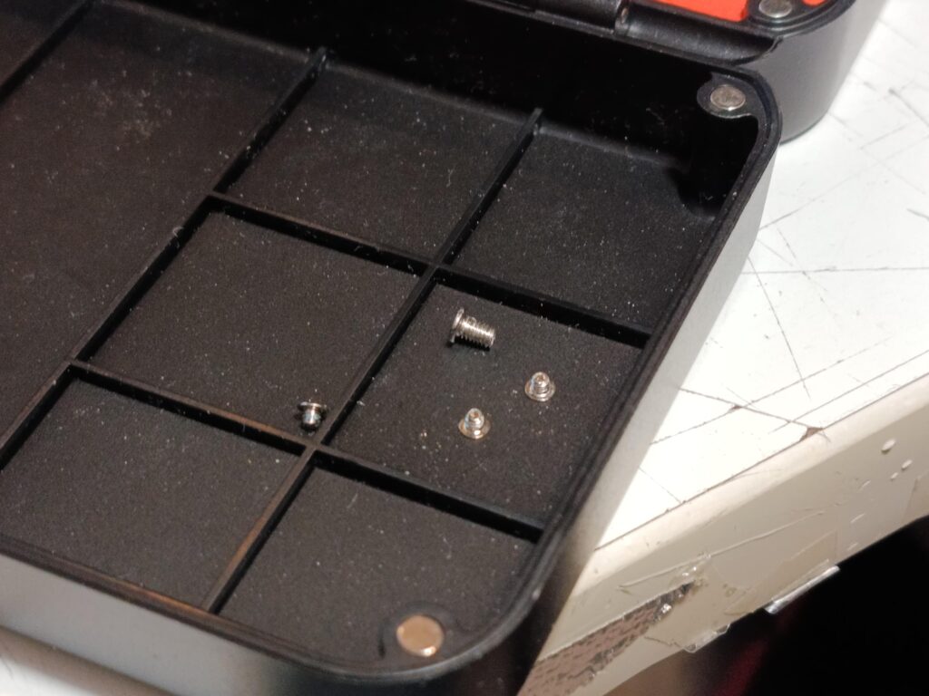 The leftover screws mean that the laptop has been reassembled more efficiently
