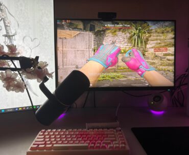 first gloves 🩷🦋