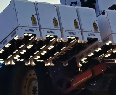Laserweeder by Corbon Robotics