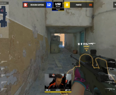 jambo damaged all 5 CT players with one shot from AWP