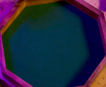 Been prototyping and developing these dice for 2 years now. And created some Neon/glitch, cyberpunk animations for it