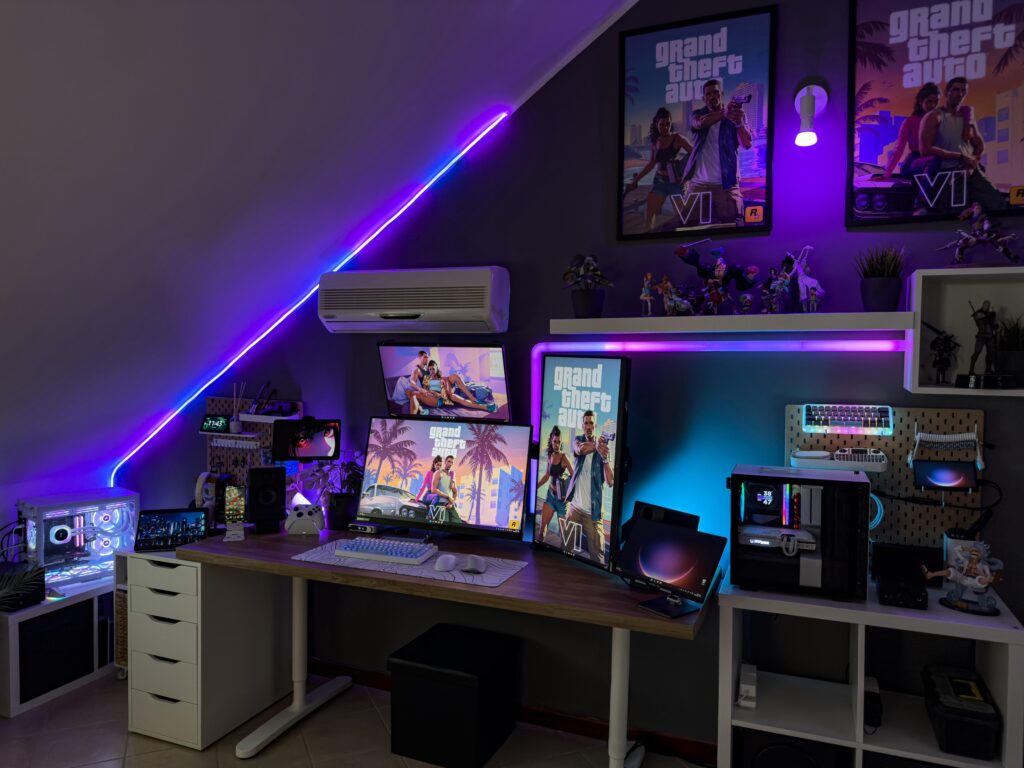 How can I improve my setup? Any ideas for hiding the split?