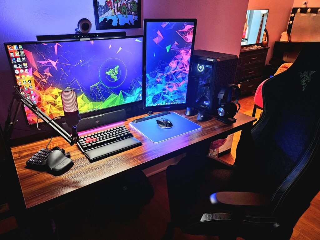 Brought to you by Razer™️