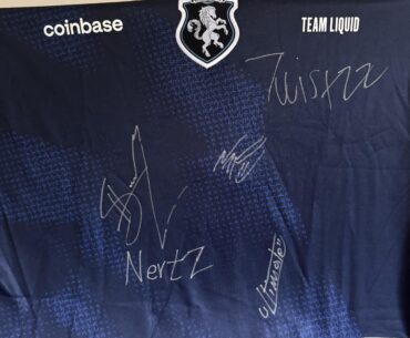 Signed Liquid jersey post major