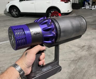 Vacuum at work looks like a wonder weapon lol