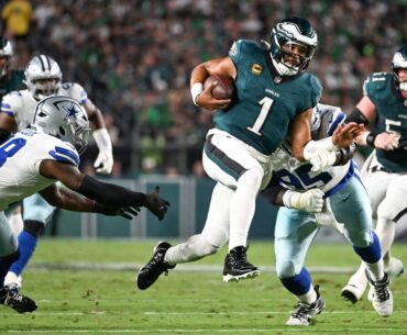 Eagles-Cowboys game suspended in third quarter due to lightning, set to resume at 11:30 p.m.