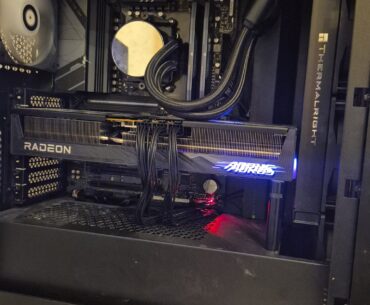 Red light on cpu and no rgb but still booting