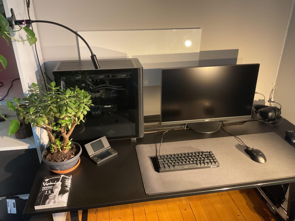 Any ideas how I can fill the empty space on the desk and the Wall?