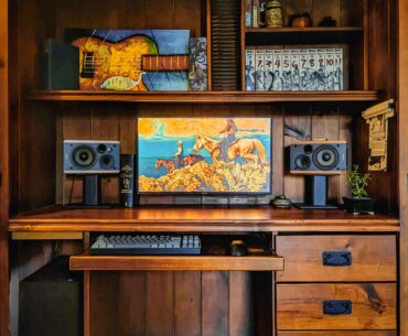 I refurbished this desk and I am proud of the final result
