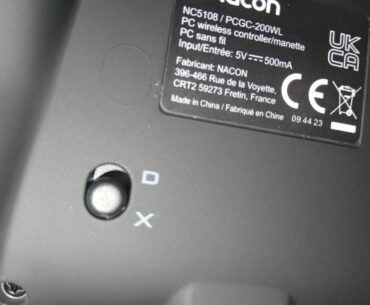 what is this button behind the controller?