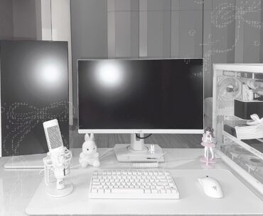 pc off. & still no monitor mount </3