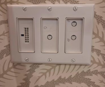 Can I hook up my GPU to the wall?