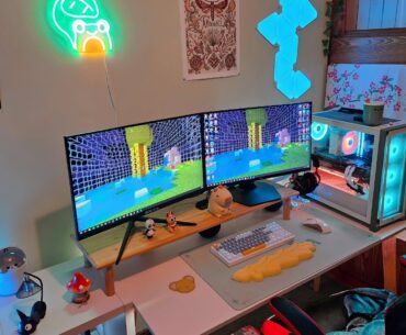 Mom didn't want me to spend my money on a PC ist "stupid". I am sure the guys appreciate my battle station