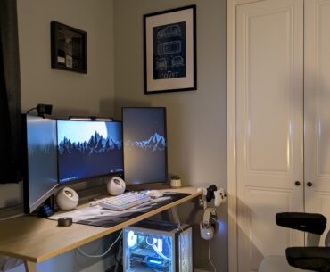Just added the third (and final) monitor