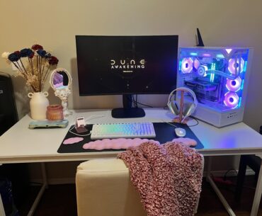 New little gaming setup 💕