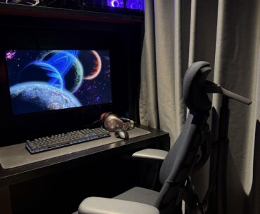 Since it’s where I spend 10+ hours every day, all I want is cozy. Did I achieve it?