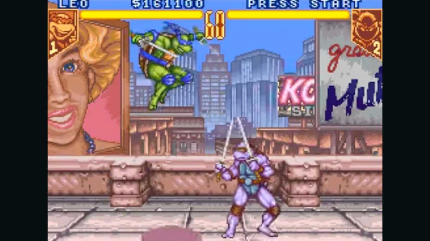 A screenshot of Leonardo fighting his clone in TMNT: Tournament Fighters