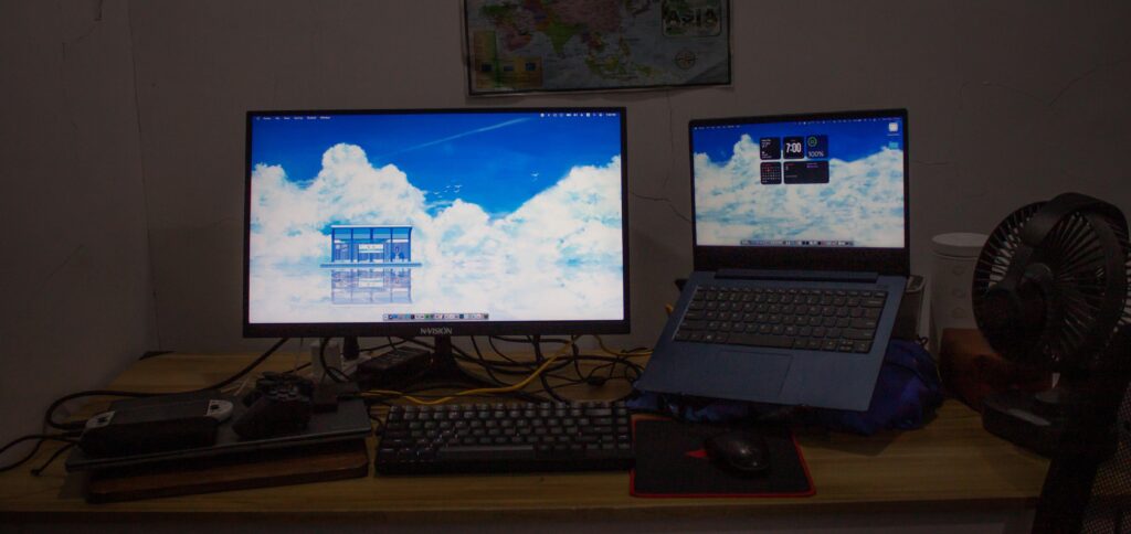 My Hackintosh-Windows Battlestation