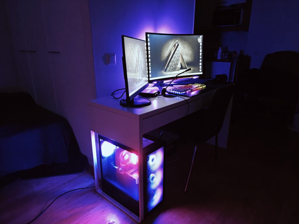 My apartment RGB-Hell is ready