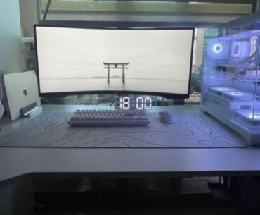 White battle station