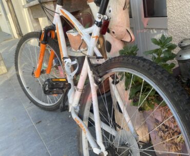 Asiimov FT bike (I'm open to trade)