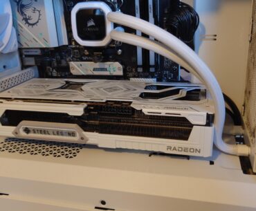 Upgrading my PC, the tubing touches the VGA
