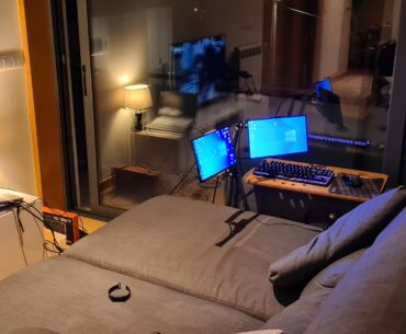 It's not a desk, it's a cyber sofa