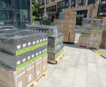 an insane number of RTX 5090s spotted in China