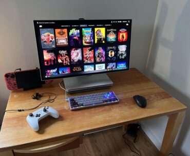 Temporary work and gaming OLED battlestation