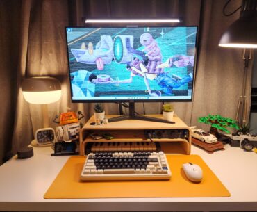 My little cozy bedroom desk.