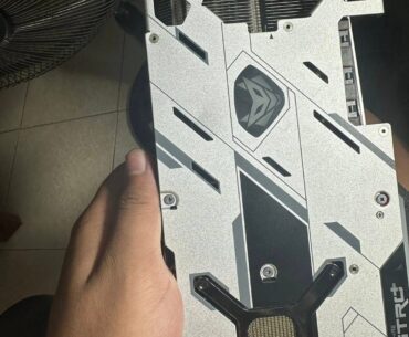 I took it apart to clean it, applied thermal paste, and now my 6900XT is dead.
