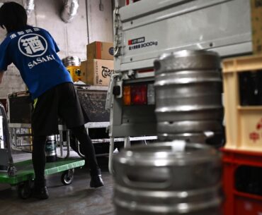 Asahi restarts Super Dry factories as brewer races to avoid beer shortages (Financial Times)