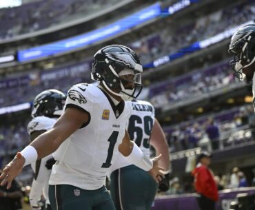 Top 5 Jalen Hurts games, DeVonta Smith shines, Brandon Graham’s role: Eight Eagles Thoughts