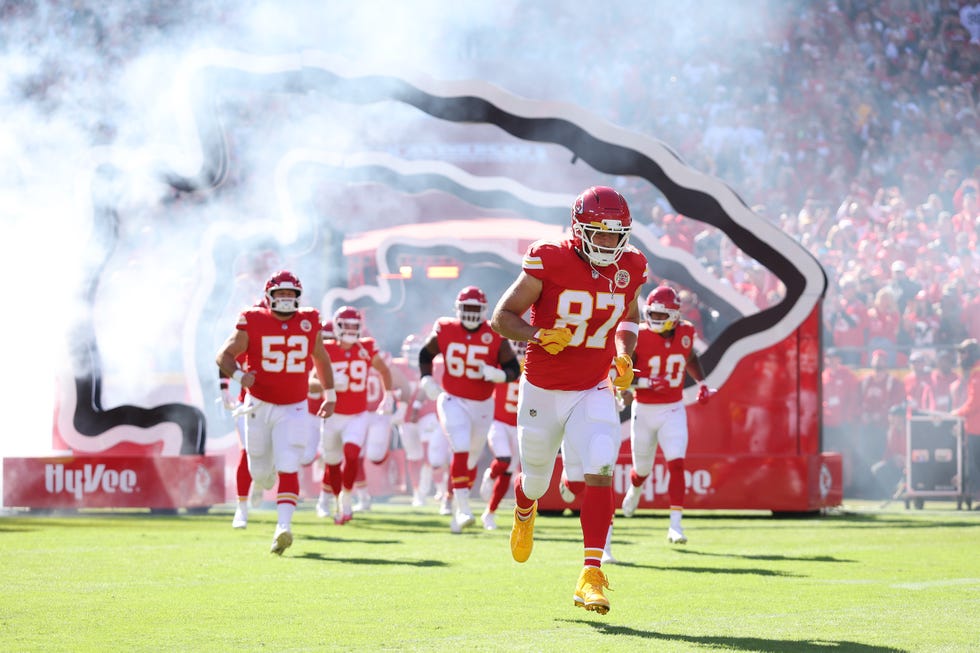 Las Vegas Raiders v Kansas City Chiefs