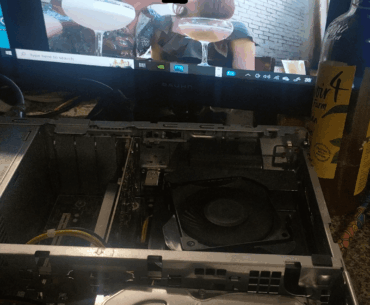 Please, before throw your old rig on the street, at least wipe the hard drive...