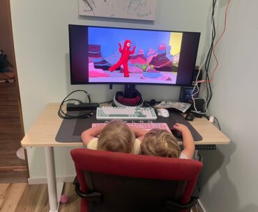 5090 hard at work rendering Yo Gabba Gabba