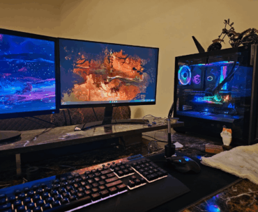 finally upgraded my gaming pc — new beast, same old monitors (for now 👀)