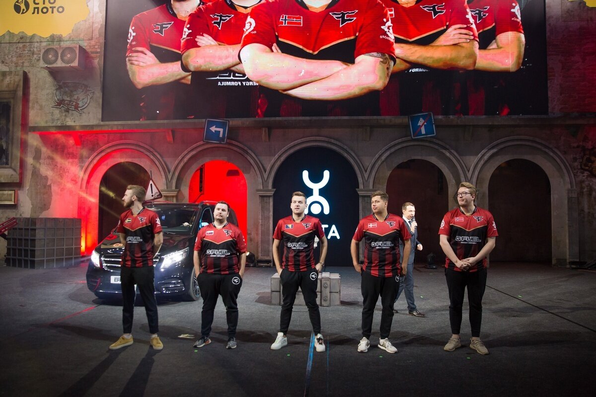 FaZe managed to take down Na’Vi quickly with a 2-0 defeat at the Grand Finals in Moscow, Russia.