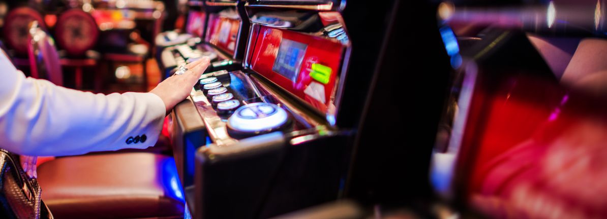 UK Gaming Tax Hike And New Director Appointment Might Change The Case For Investing In Flutter Entertainment (FLUT) A Fresh Look at Valuation Following Short-Term Share Price Dip